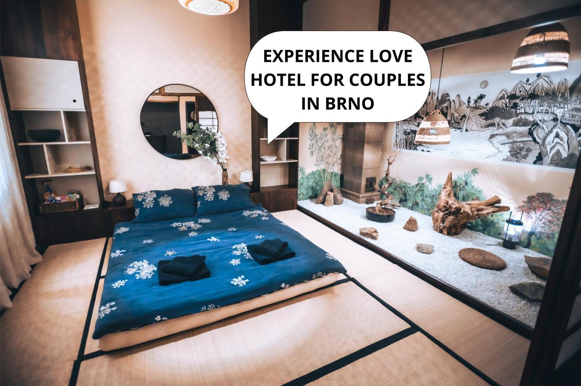 Oroom Japan - Role Play For Couples In Brünn  Kültér fotó